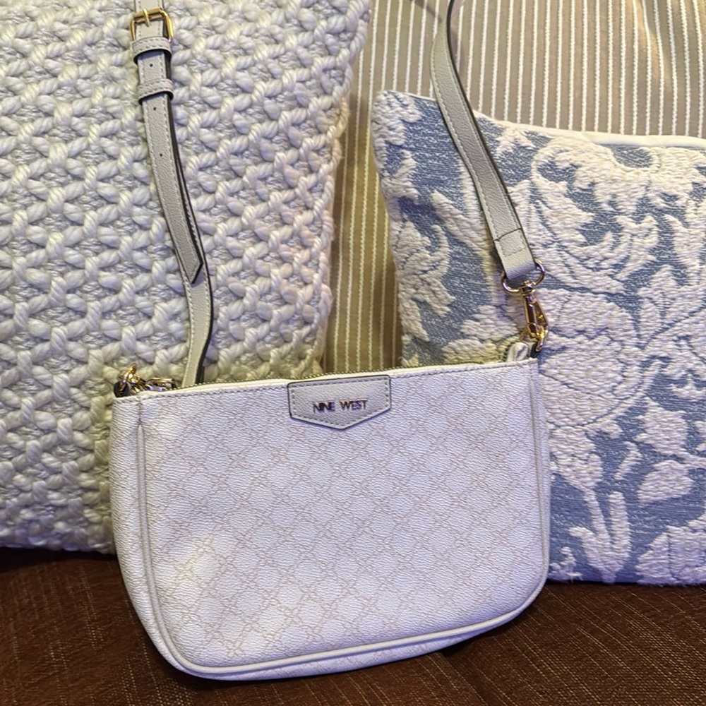 Nine West detailed white/cream purse